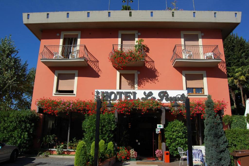 Hotel La Pergola Barga Ngoại thất bức ảnh
