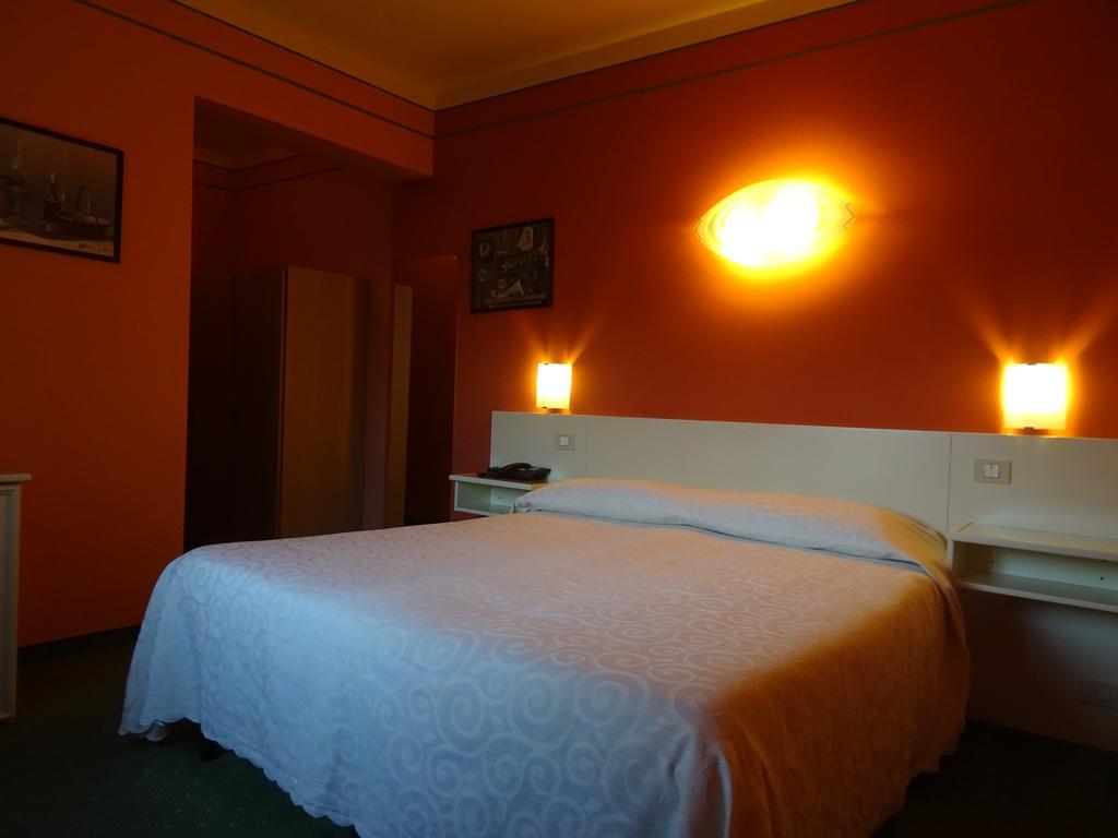 Hotel La Pergola Barga Ngoại thất bức ảnh