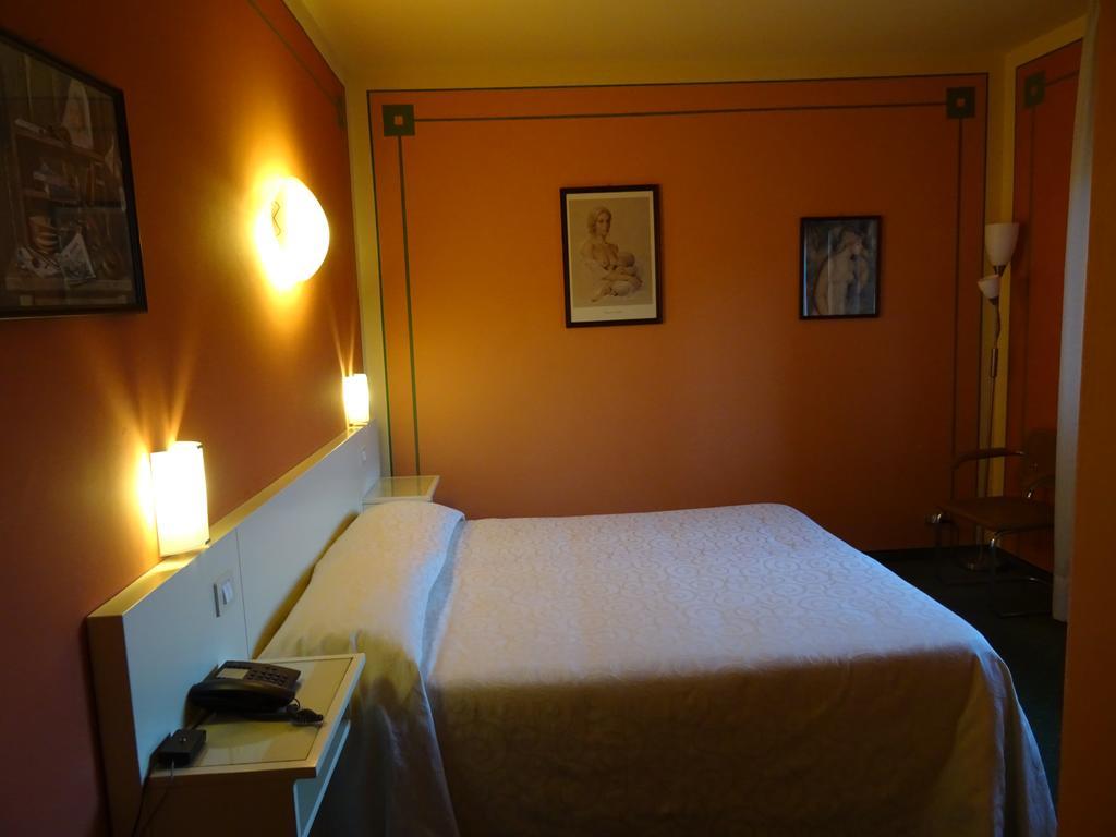 Hotel La Pergola Barga Ngoại thất bức ảnh